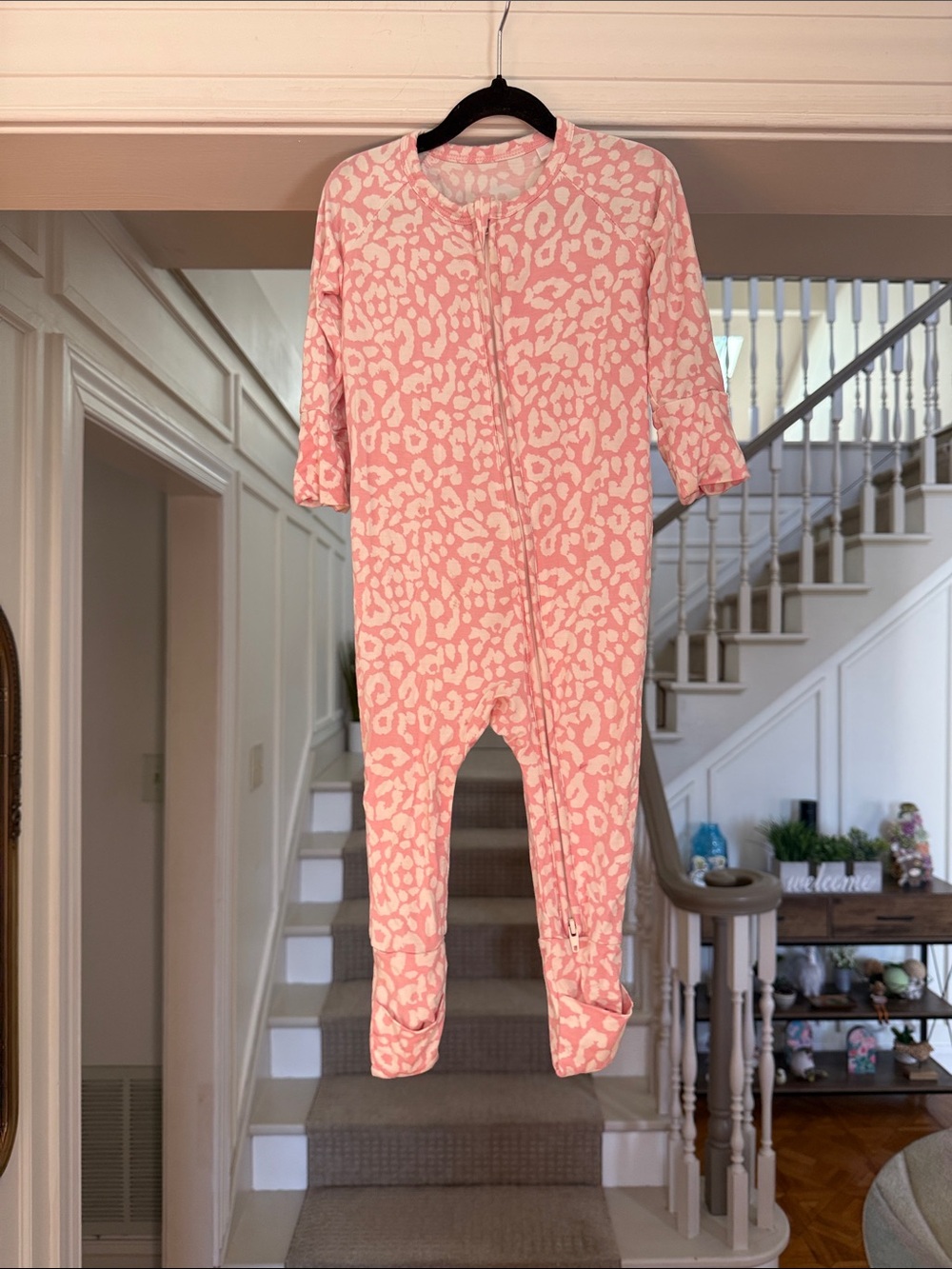 Silks Pink Leopard Zippy
